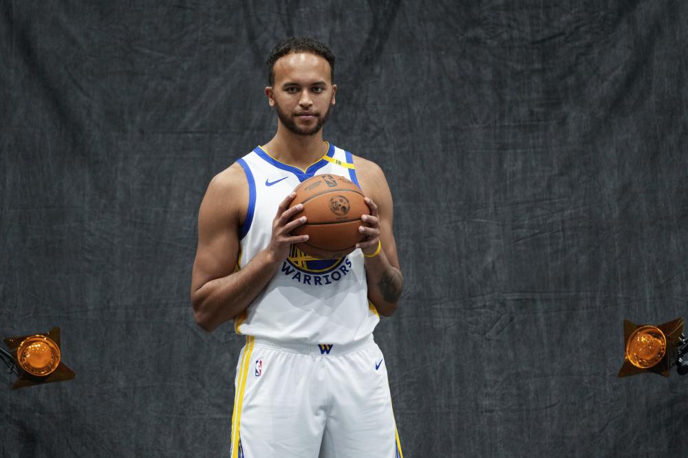 式不仅为球 式不仅为球