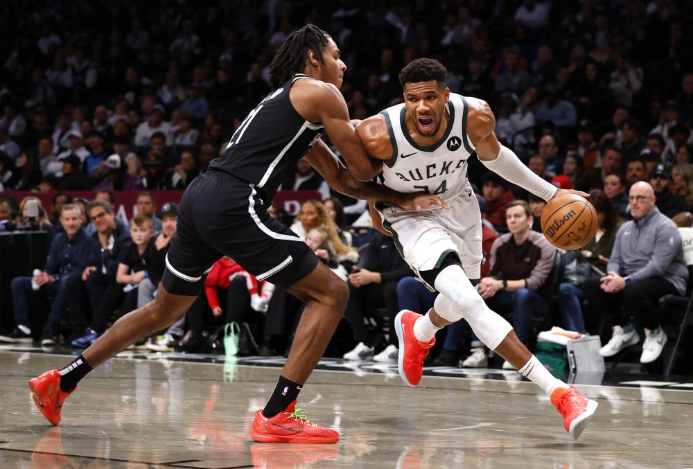 传球中被明 传球中被明