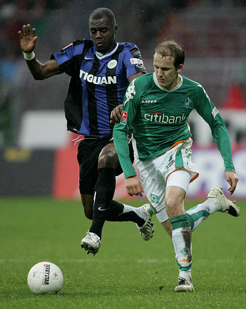 巴顿因殴打 巴顿因殴打